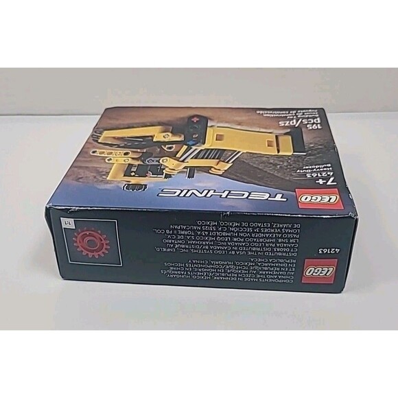 LEGO TECHNIC: Heavy-Duty Bulldozer (42163)  New Sealed - Picture 5 of 6